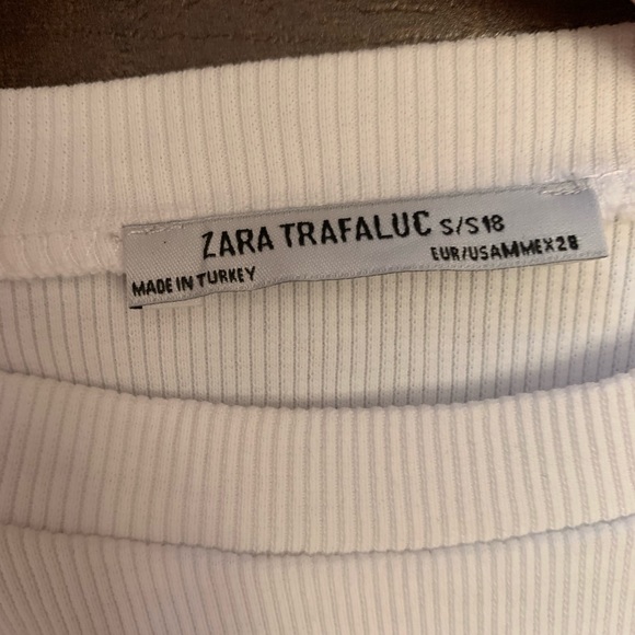 Ribbed t-shirt with pearls - T-shirt avec perles - Picture 3 of 3